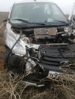 В Харабалинском районе перевернулся легковой автомобиль