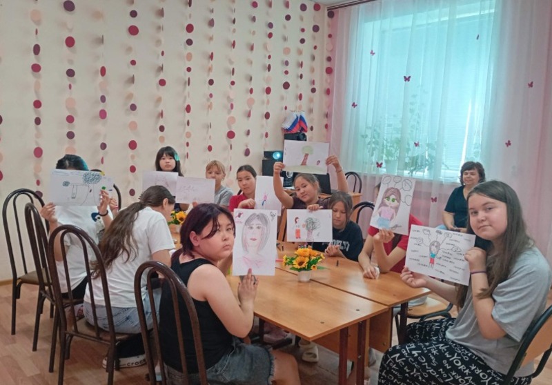 Юным харабалинцам рассказали, как не попасть в интернет-зависимость