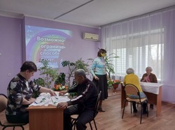 Для постояльцев воленского соццентра организовали развлекательно-игровую программу