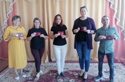 Харабалинские педагоги получили золотые знаки отличия ГТО