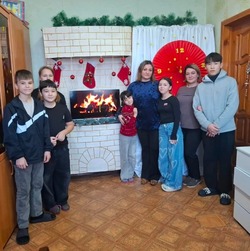 В харабалинском соццентре провели тренинг для воспитанников «Новогоднее волшебство»