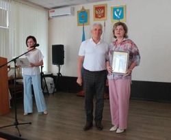В Харабали прошло торжественное мероприятие, посвященное Дню России