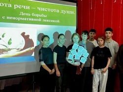 В харабалинском соццентре отметили Всемирный день «Спасибо»