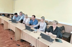 Члены избирательной комиссии Харабалинского района готовятся к выборам
