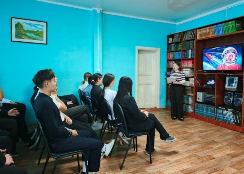 В Харабали провели звёздный марафон для школьников «Легенды космоса»