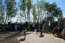 В Тамбовке прошел митинг в честь открытия мемориальной доски воину 
