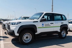 Два новых автомобиля скорой медицинской помощи получила Харабалинская больница 