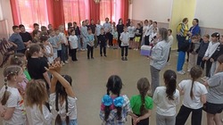 В Харабали организовали развлекательную квест-игру для детей «Сегодня наш день!»
