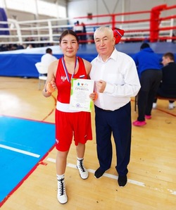 Харабалинские спортсмены успешно выступили на первенстве по боксу