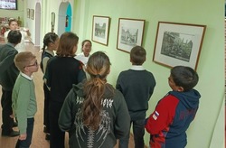 В Харабали оформили документальную фотовыставку «Победный май 1945-го»