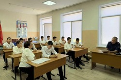 В хошеутовской школе открылся кадетский класс гражданско-правовой направленности