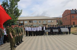 В Харабали отметили День пограничника