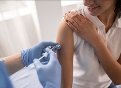 В Харабалинском районе продолжается вакцинация против гриппа и ОРВИ