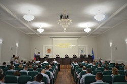 Астраханские полицейские провели заседание по промежуточным результатам деятельности