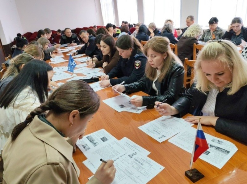 В Харабалинском районе прошла масштабная акция «Диктант Победы»