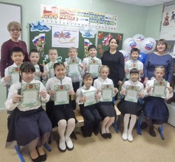 В харабалинской школе прошёл конкурс чтецов «Защитникам Отечества посвящается…»